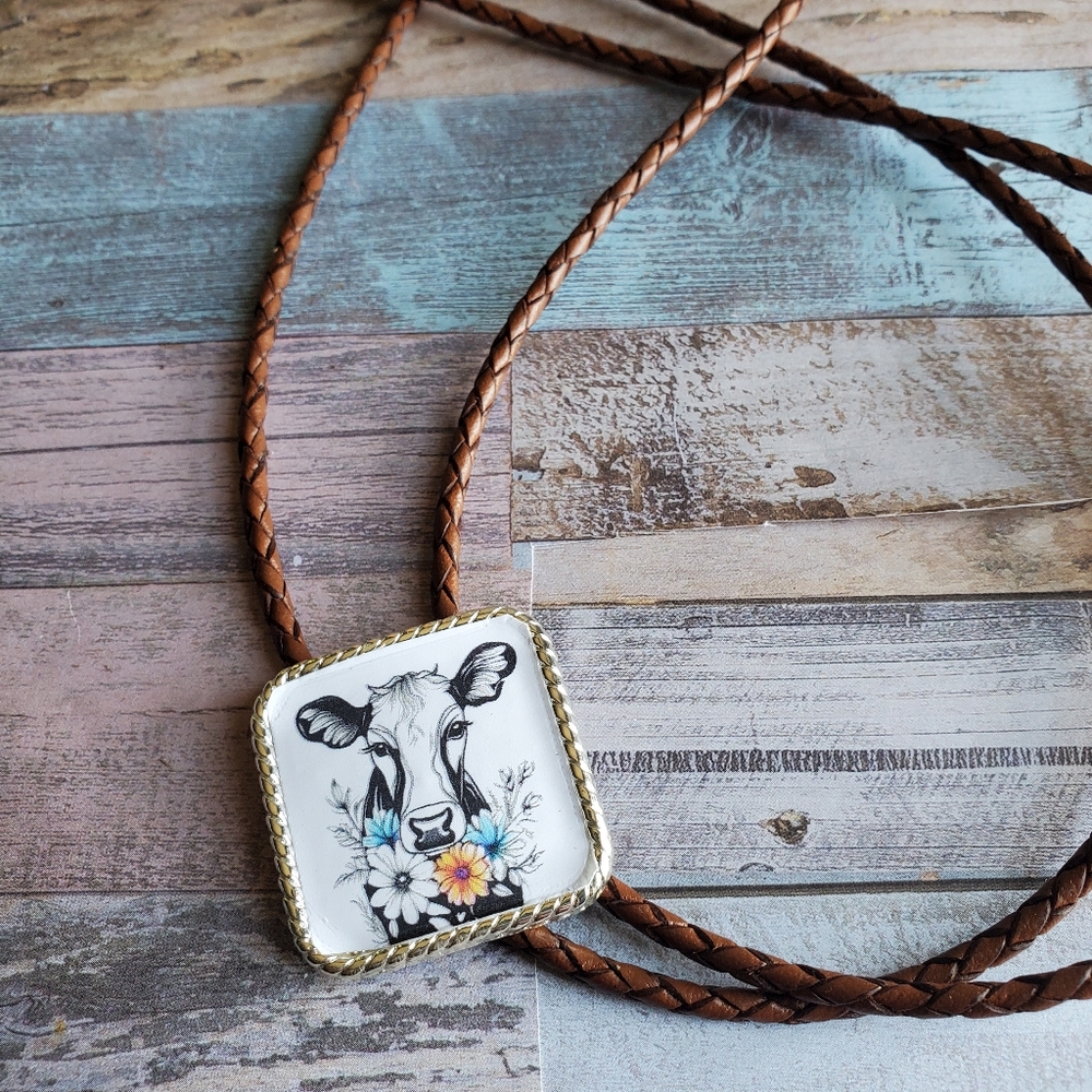 Handmade Western Bolo Tie Western necklace Cowgirl Western Boho Rodeo co…
